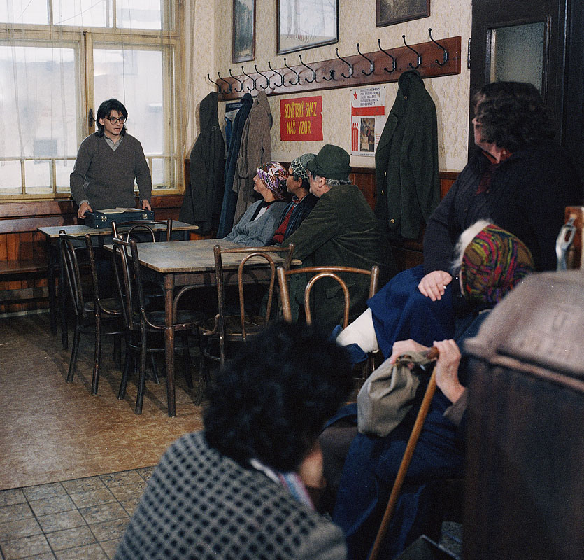 Michal Suchánek in Osvetová prednáska v Suché Vrbici (1992)