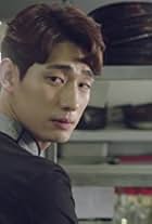 Yoon Park in Age of Youth (2016)