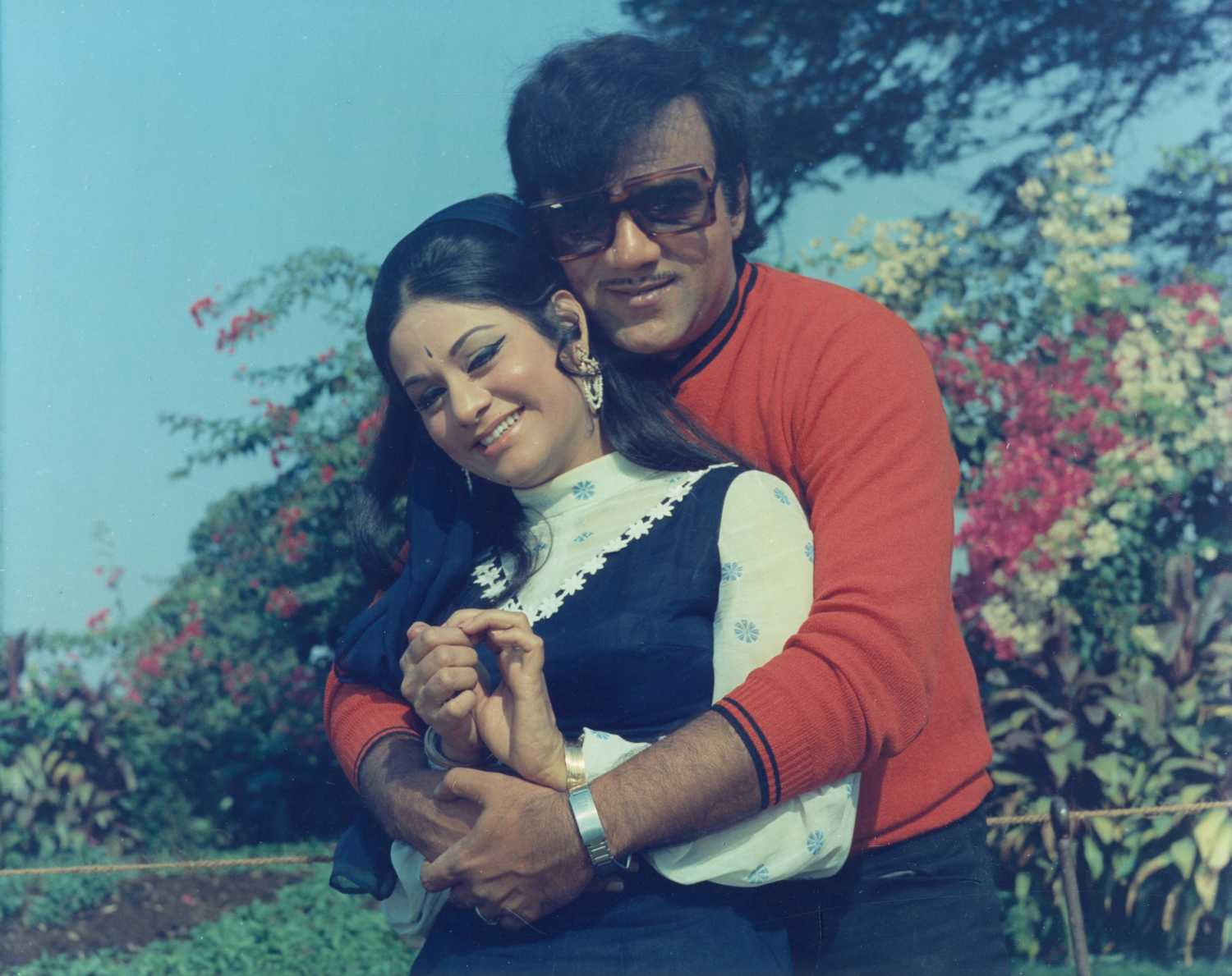 Aruna Irani and Mehmood in Amaanat (1977)