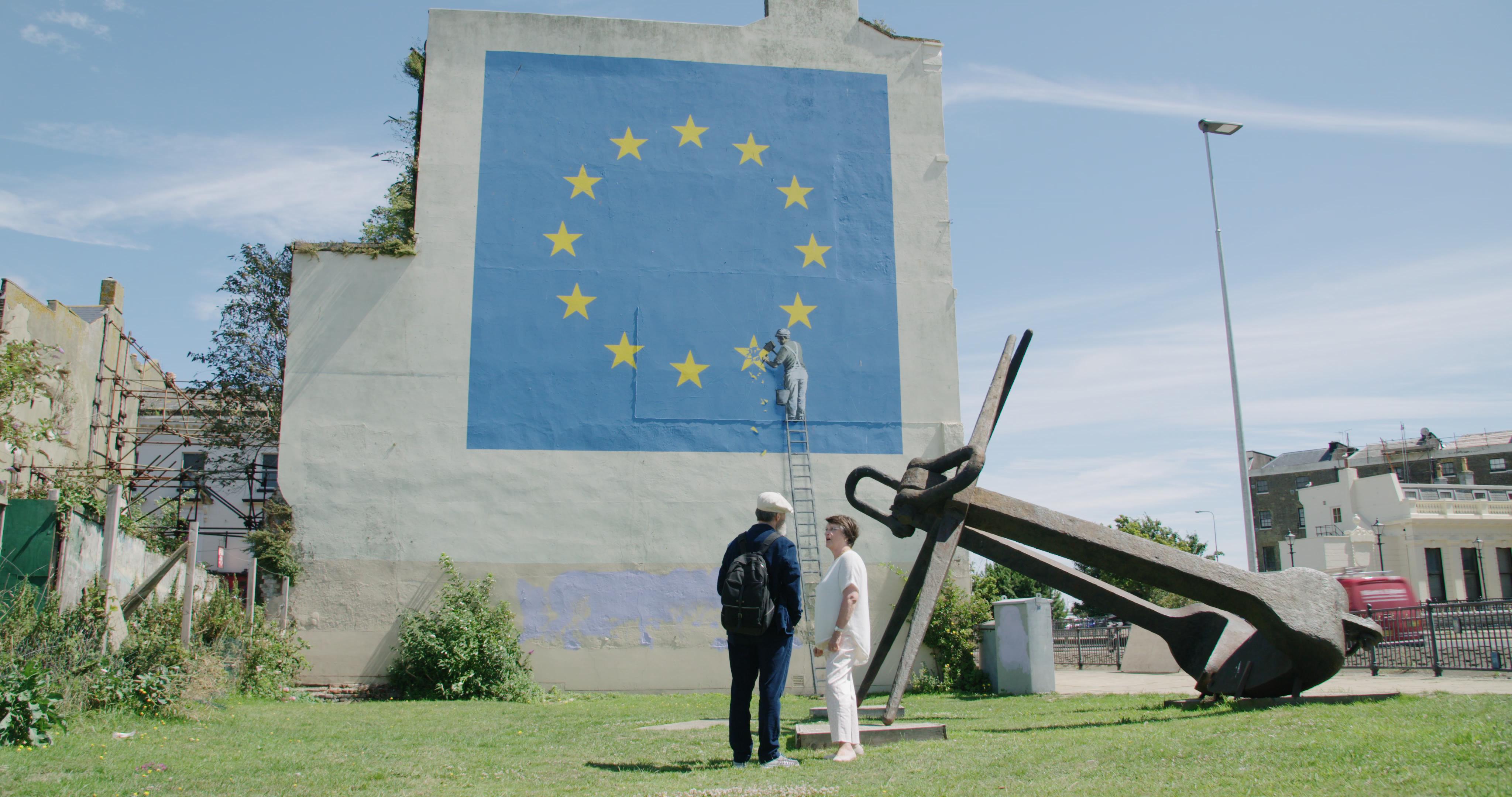 David Wilkinson and Catherine Bearder in Postcards from the 48% (2018)