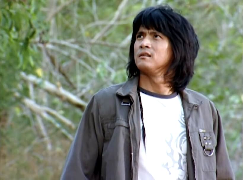 Robin Padilla in Asian Treasures (2007)