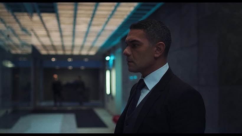 Asser Yassin in Suits (2022)