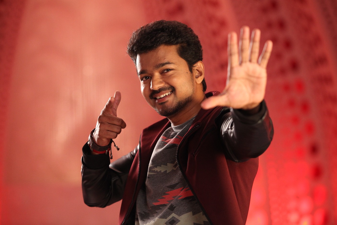 Joseph Vijay in Jilla (2014)