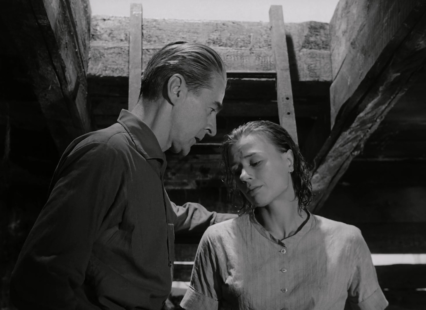 Harriet Andersson and Gunnar Björnstrand in Through a Glass Darkly (1961)