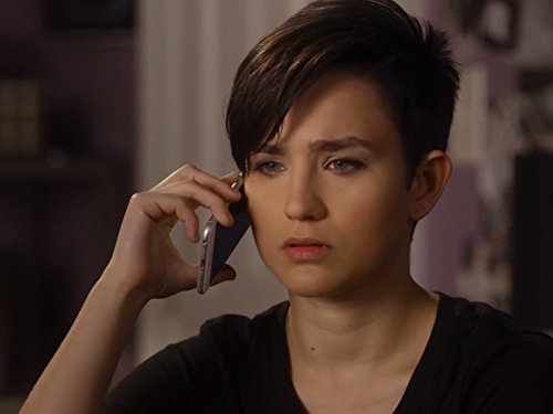 Bex Taylor-Klaus in Scream: The TV Series (2015)