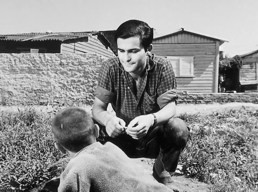 Leonardo Favio and Diego Puente in Chronicle of a Boy Alone (1965)