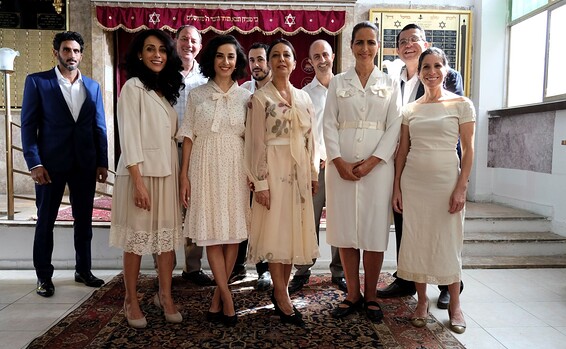 Orna Banai, Itzik Cohen, Sharon Elimelech, Evelin Hagoel, Haim Zanati, Herzl Tobey, Einat Saruf, Assaf Ben-Shimon, Yafit Asulin, and Tsahi Halevi in The Women's Balcony (2021)