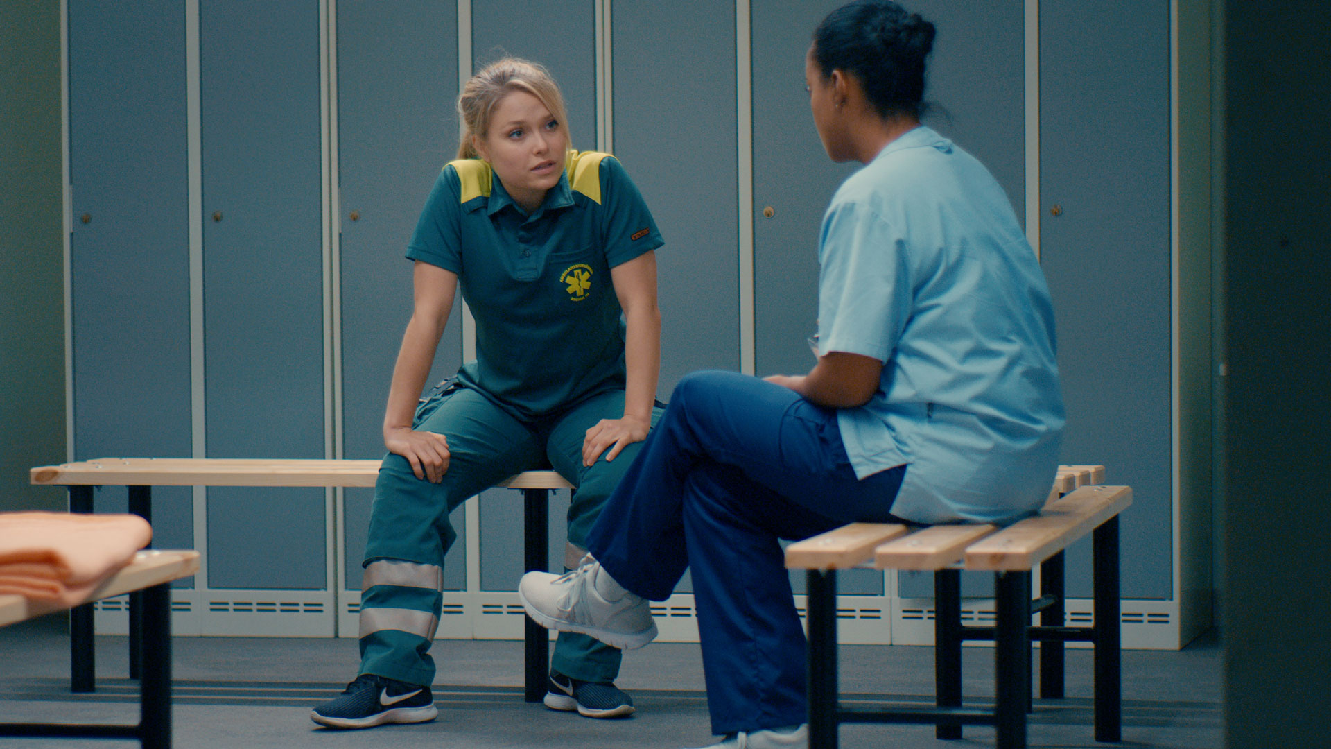 Tiril Eeg-Henriksen and Nadja Halid in First Responders (2020)