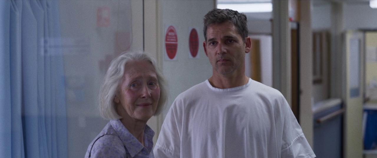 Eric Bana and Julia Blake in The Dry (2020)