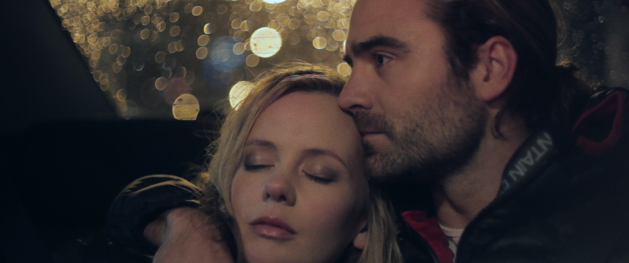 Dustin Clare and Camille Keenan in Sunday (2014)