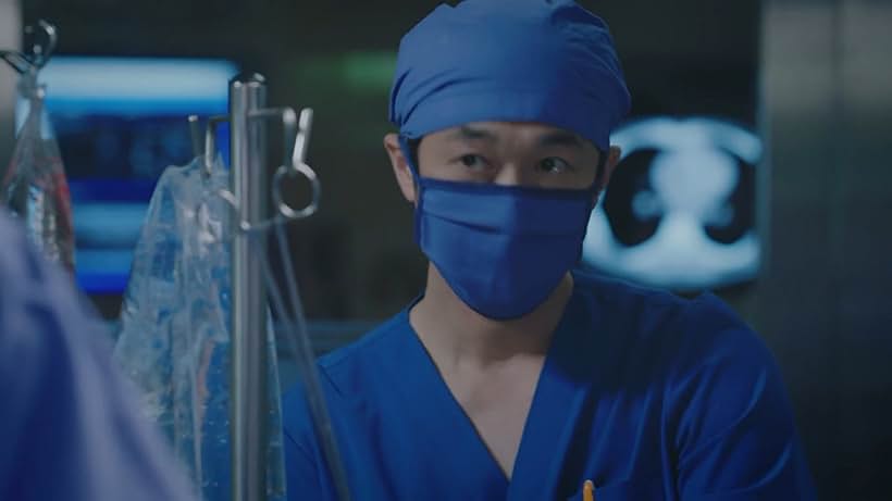 Jung Hyun-suk in Heart Surgeons (2018)