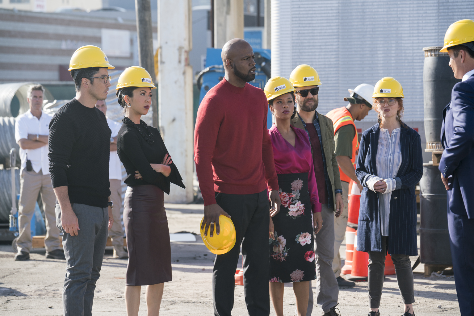 Brittany Ishibashi, Julian McMahon, Ryan Sands, Brigid Brannagh, Kevin Weisman, James Yaegashi, and Angel Parker in Runaways (2017)