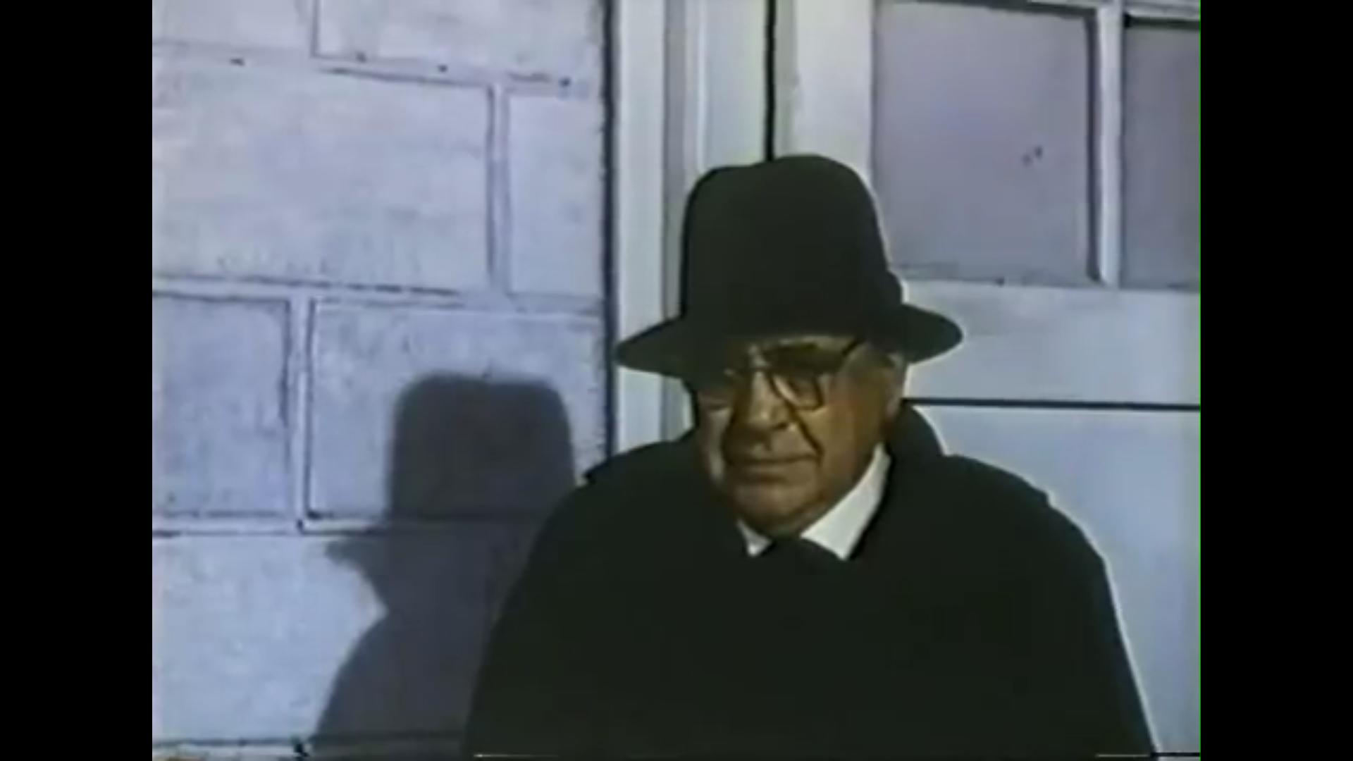 Akim Tamiroff in The Vulture (1966)