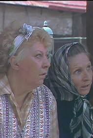 Emília Doseková and Magda Paveleková in Pytacky (1986)