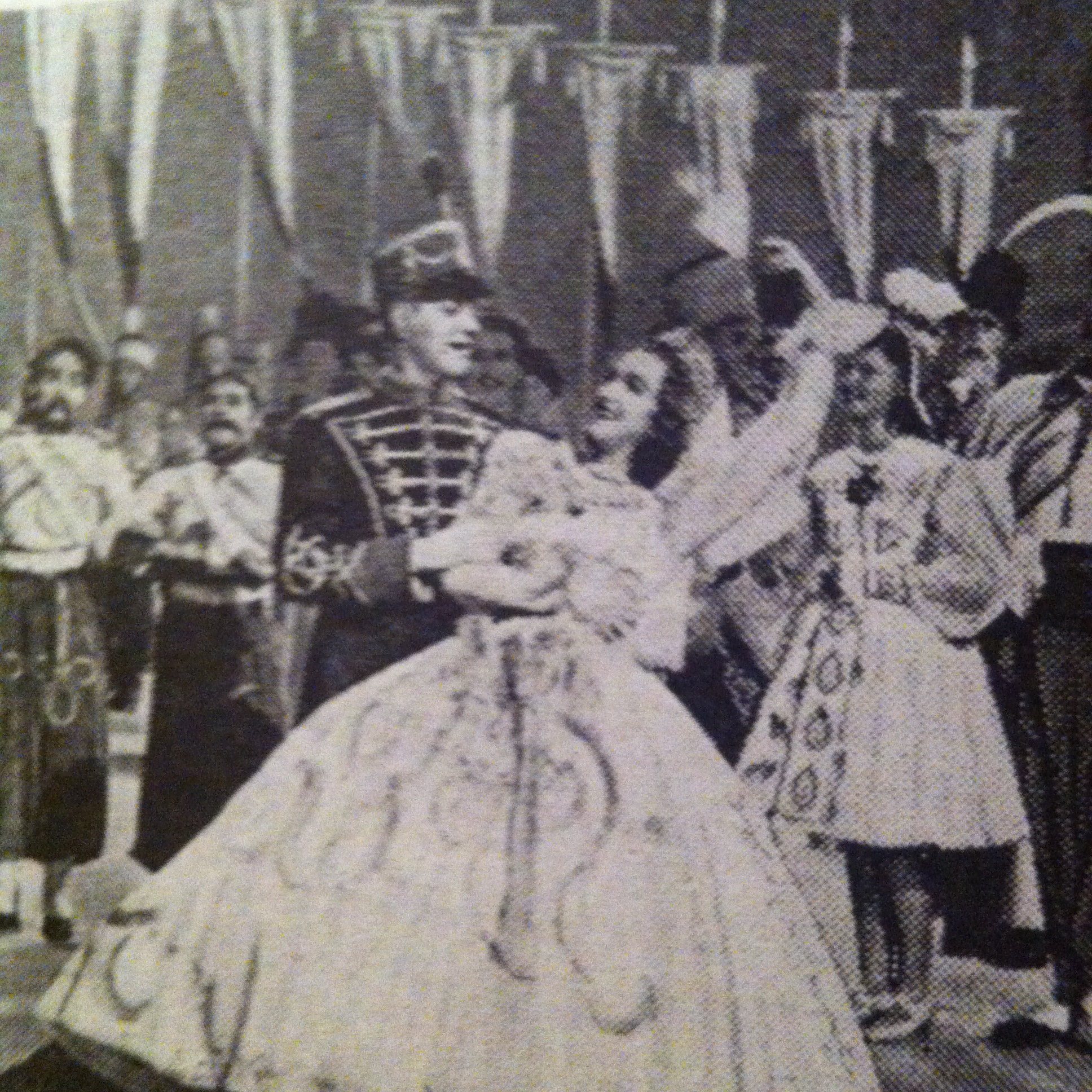 Nelson Eddy and Risë Stevens in The Chocolate Soldier (1941)