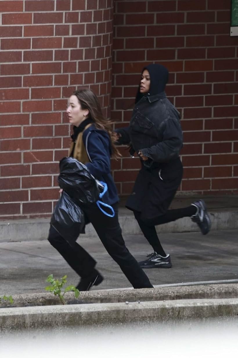 Teyana Taylor and Alana Haim in Untitled Paul Thomas Anderson Event Film (2025)