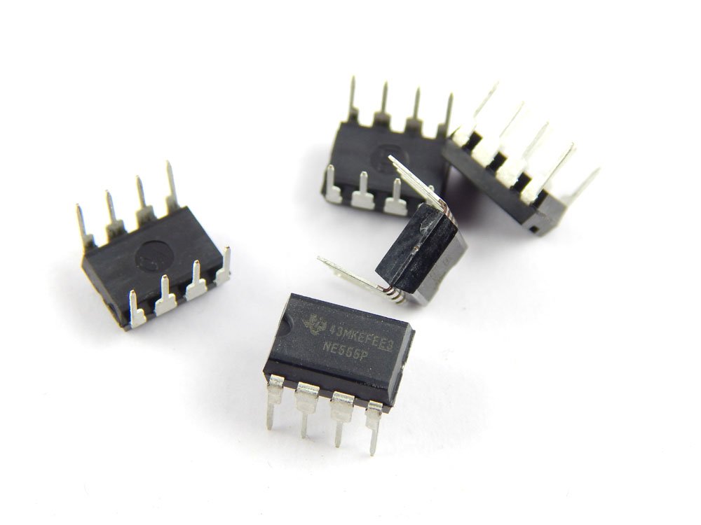 Roinco 555 Timer IC - 5Pcs