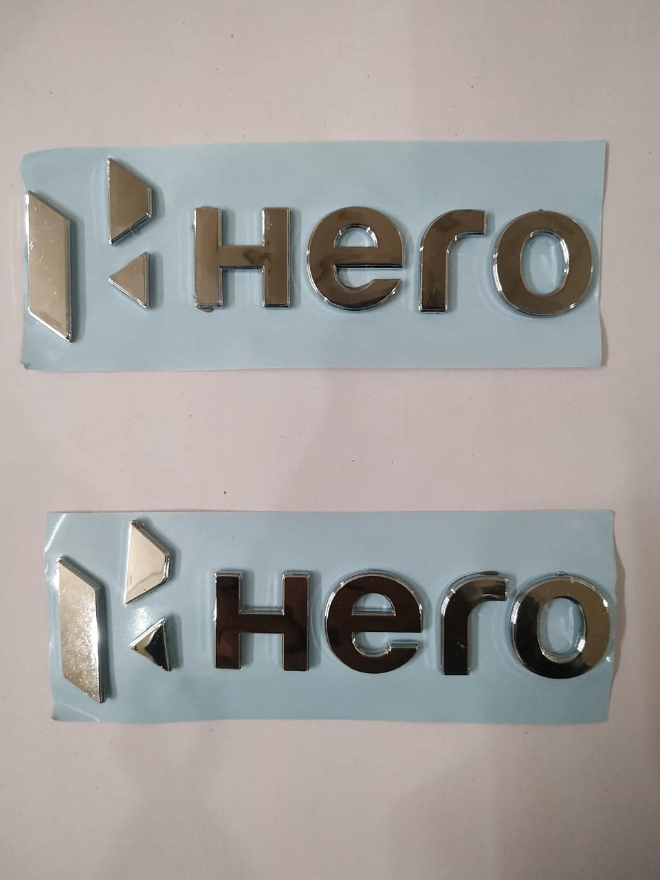 Delhi Store94 Hero Tank 3D Logo for Hero Bikes Hero Logo Metal 3D Logo AUTOPLEX Emblem for Bike Hero Monogram (Standard Size) Original 3D Emblem with Chrome Logo-Set (Splendor)