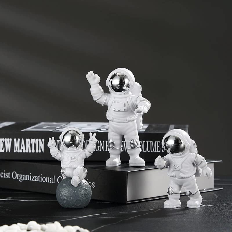 Street27® 3pcs Astronaut Figurine Home Decor Astronaut Statue Sculpture showpiece Decor Golden (Silver)