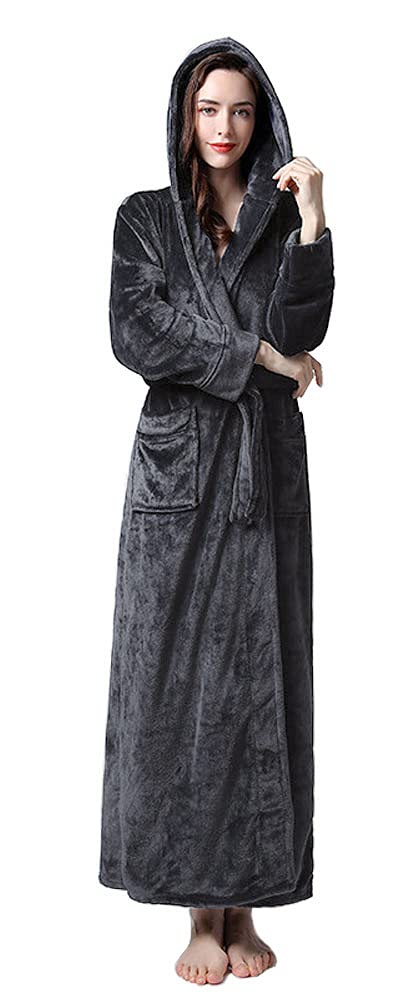 SoojunWomen's Robe with Hood Soft Warm Plush Ladies Long bathrobes