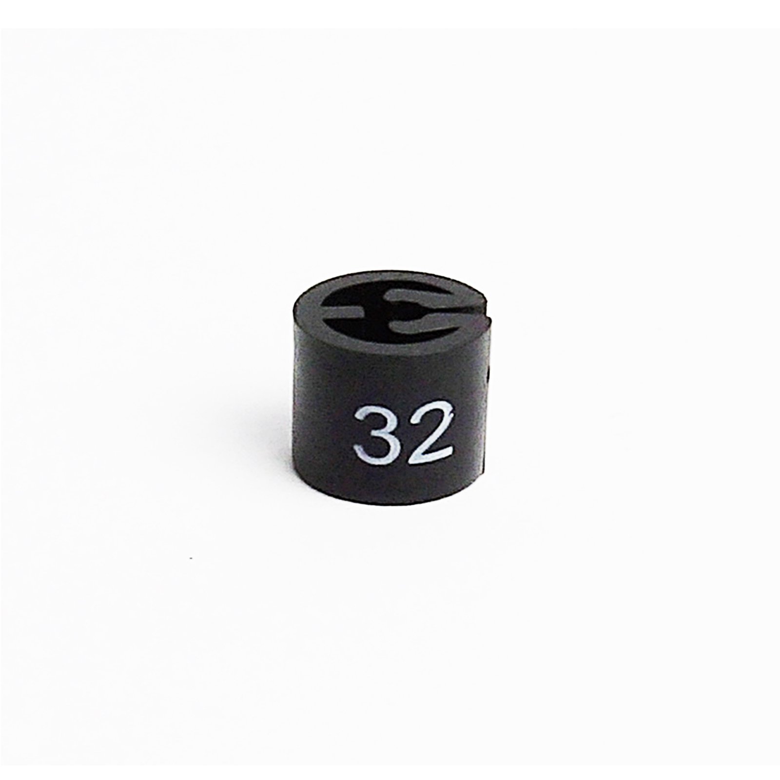 Complete Retail Solutions Ltd 50x 32 SIZE ROUND GARMENT CLOTHES MARKER SIZE NUMBER