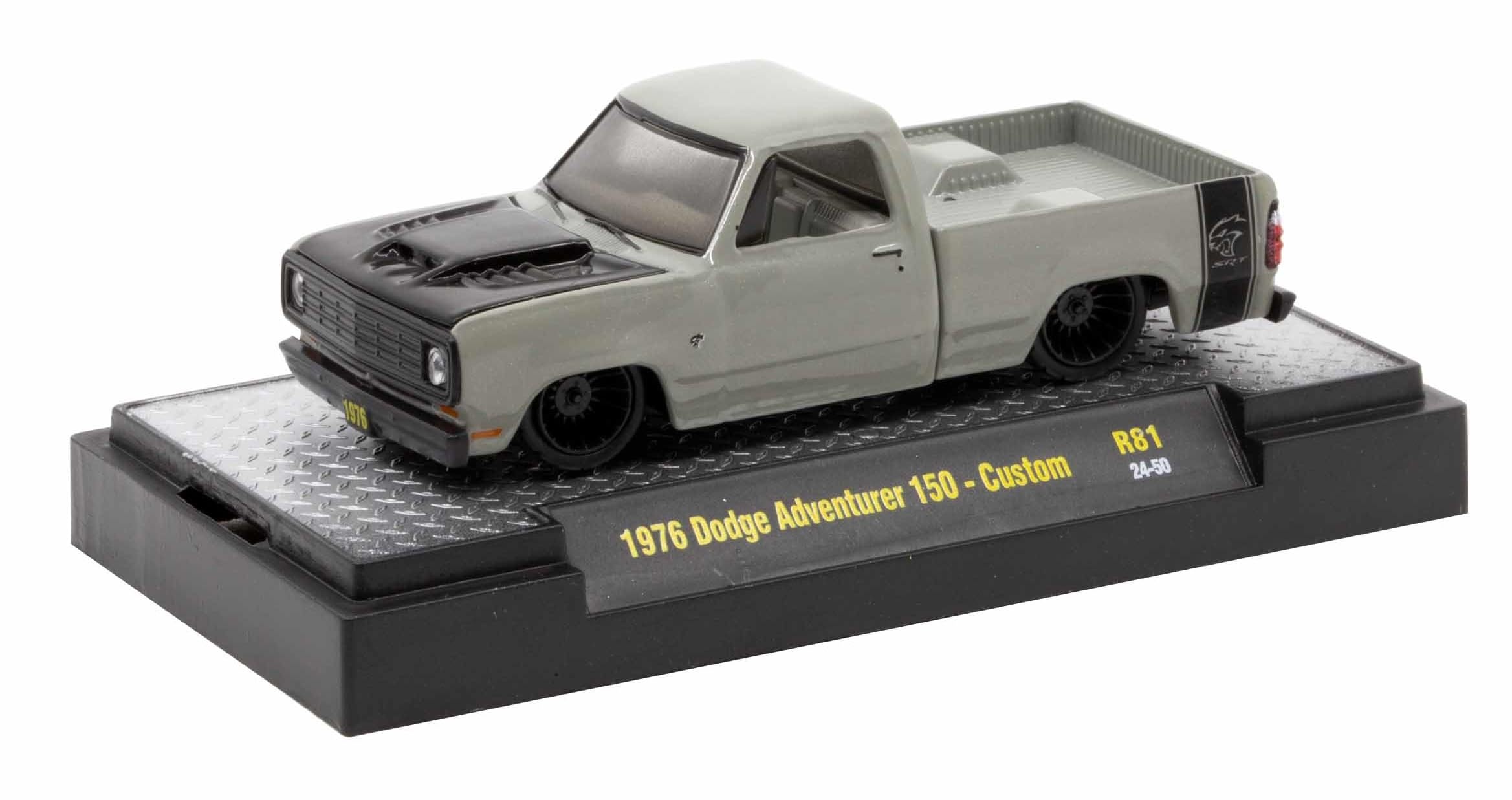 M2 Machines Detroit Muscle 1/64 Scale Diecast 32600-81 24-50 1976 Dodge Adventurer Custom 150