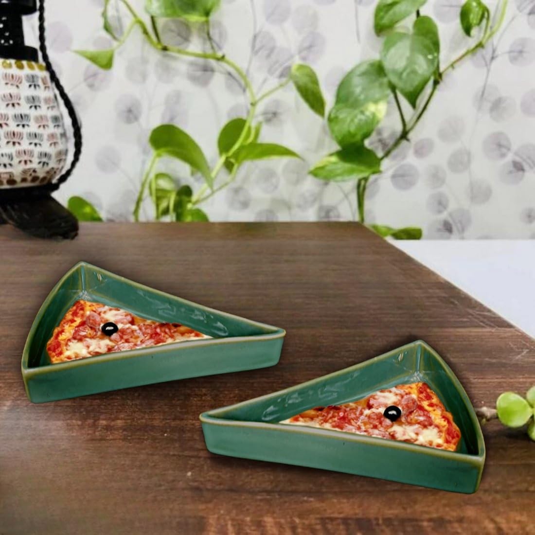 TLCAART Pizza Platter | Colour: Green | Hand-Made | Ceramic Platter for Serving Snacks | Microwave Safe and Dishwasher Safe (Pack of 1)