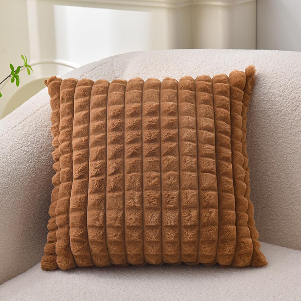 Hervueiy Faux Fur Brown Cushion Cover 45cm x 45cm Fluffy Throw Pillow Case Soft Modern Decorative Elegance Pillow Covers for Home Livingroom Sofa Chair Armchairs 18"x 18" Pack of 2