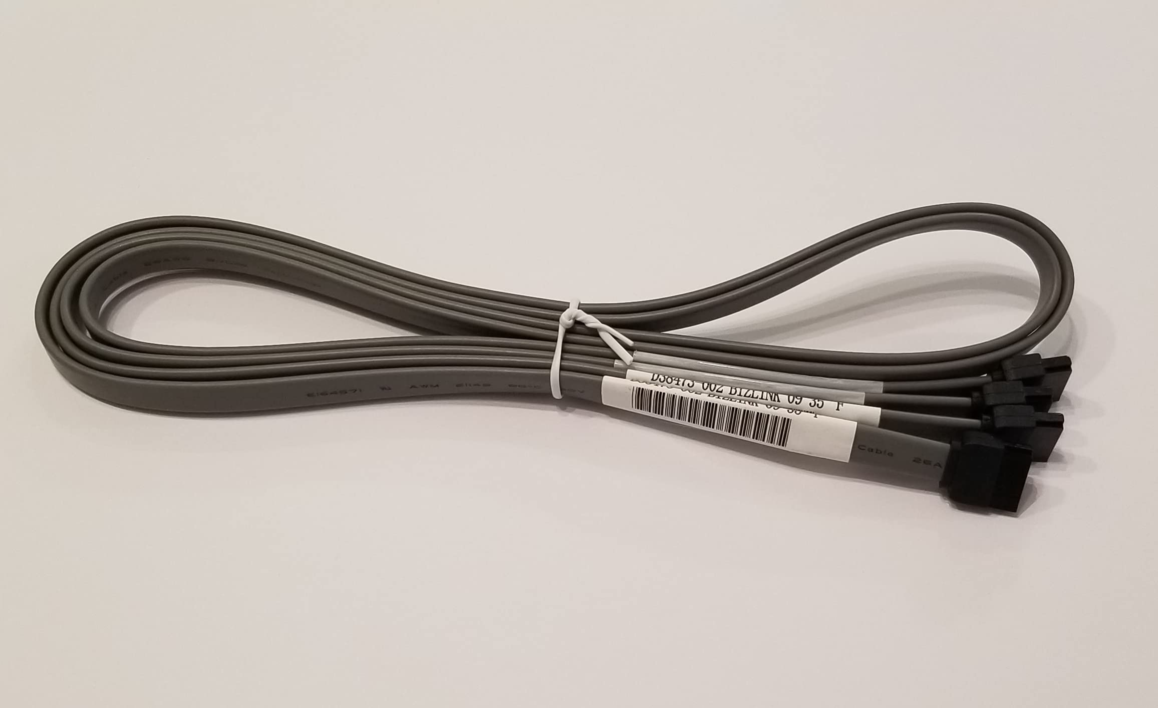 BIZLINKTechnology D38473-002 Serial ATA (SATA) Cable Connector 34" (2 Quantity)