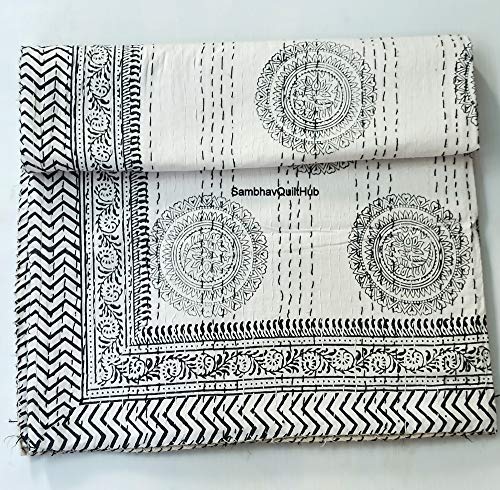 White&Black Handblock Kantha Quilt Indian Kantha Quilt, White Cotton Blanket Handmade Bedspread Hand Block Print, 100% Cotton Bedspread Blanket Throw (90X108 inch)