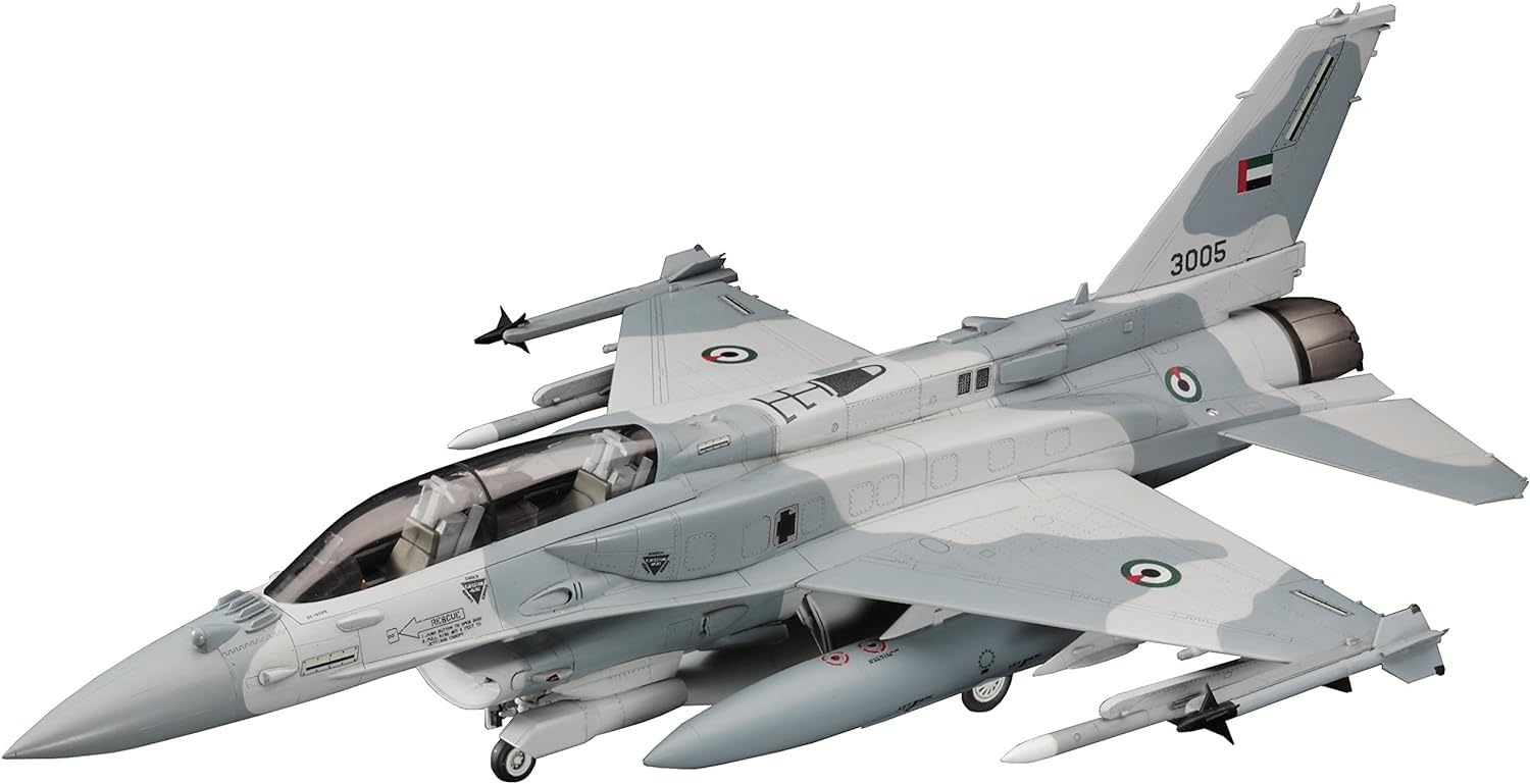 Hasegawa 1/48 UAE Air Force F-16F Block 60 Fighting Falcon Plastic Model PT44