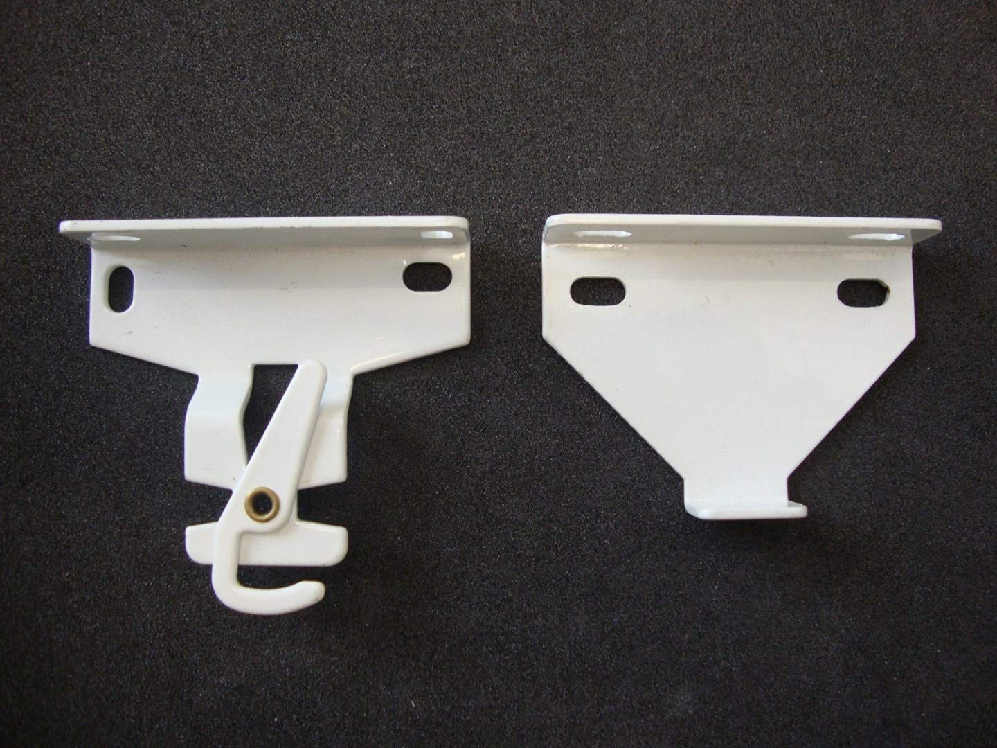 RollEaseRoller Shade Bracket 560 White