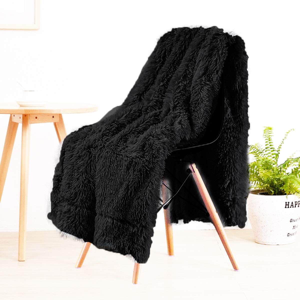 LOCHAS  Super Soft Shaggy Faux Fur Blanket, Plush Fuzzy Bed Throw Decorative Washable Cozy Sherpa Fluffy Blankets for Couch Chair Sofa (Black 30" x 40")