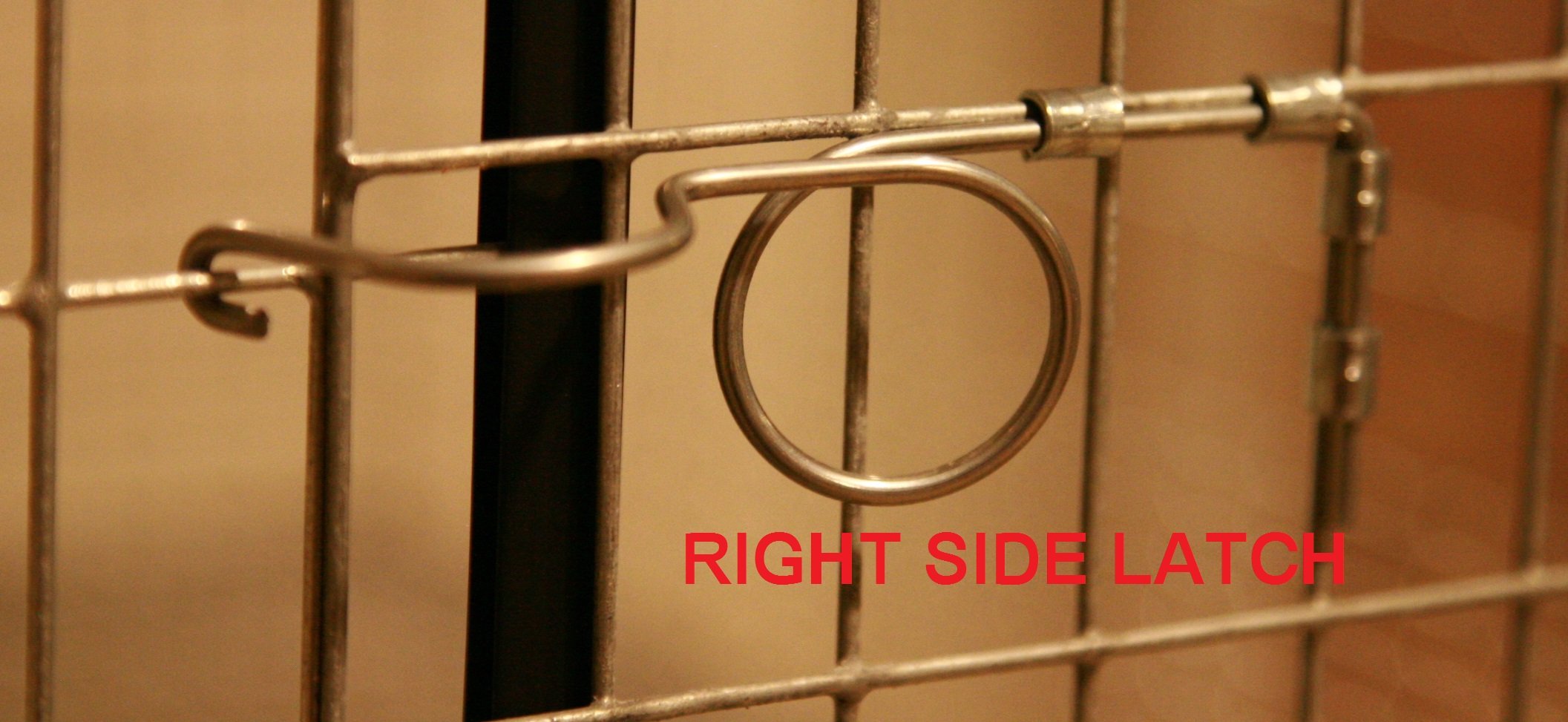 Wire Door Cage Latches Right by rabbitnipples.com