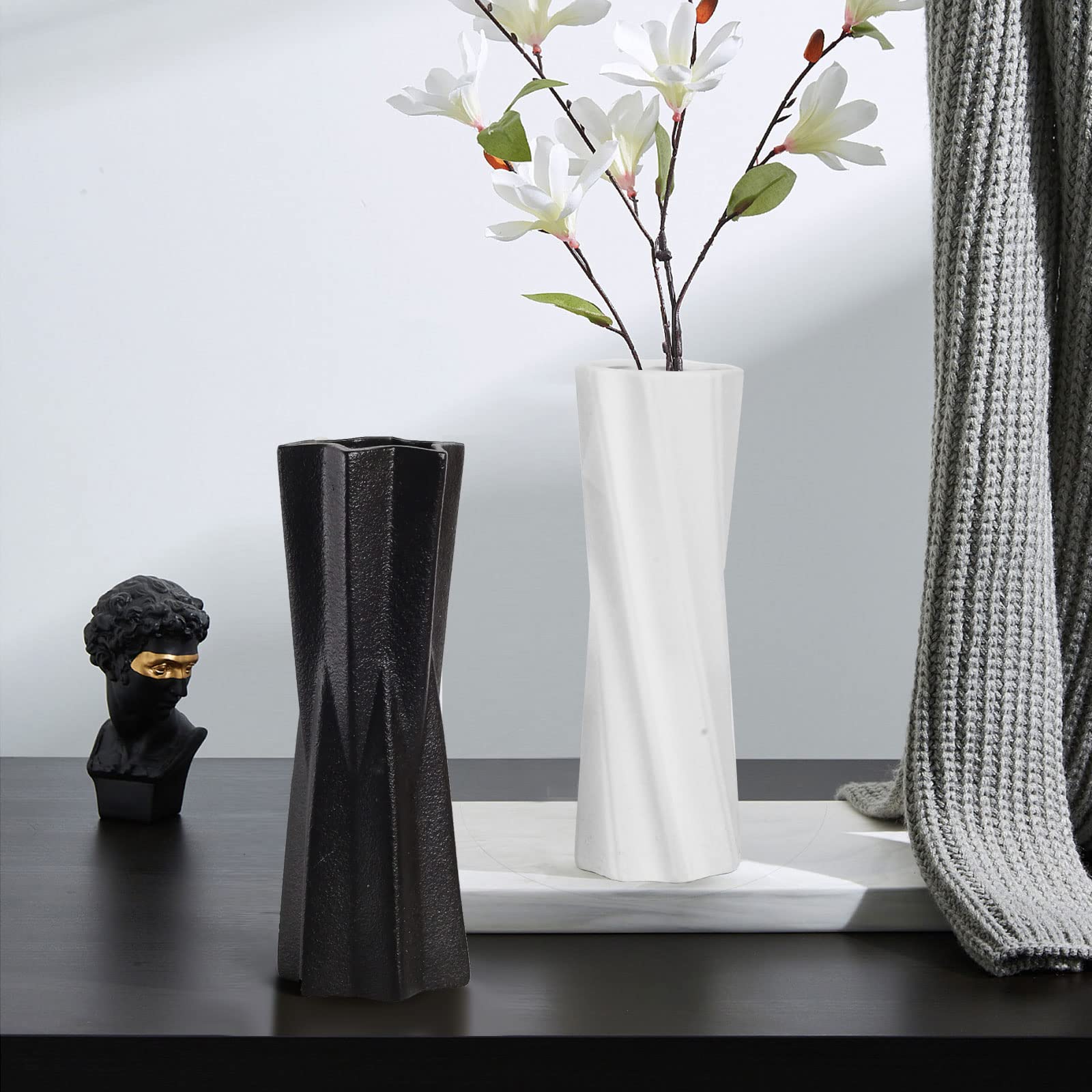 devesanter Ceramic vase 2 Set Black and White Flower Vases for Modern Home Décor,Vaser Minimalist Nordic Boho Ins Style for Bedroom,Kitchen,Living Room,Office and Weddin(H8.27”*W2.76”)