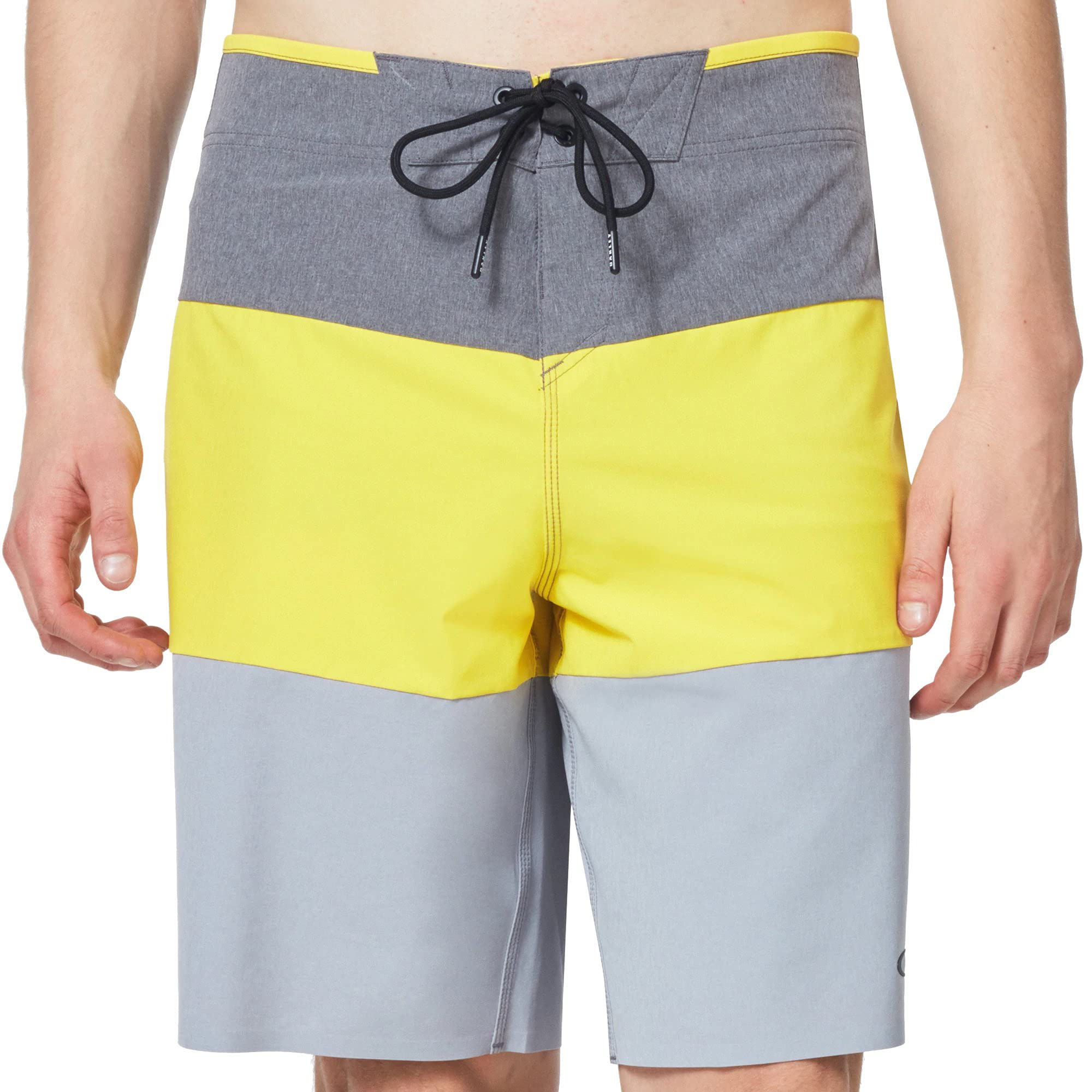 Oakley Men's OZAKI BLOCK 20 Board Shorts