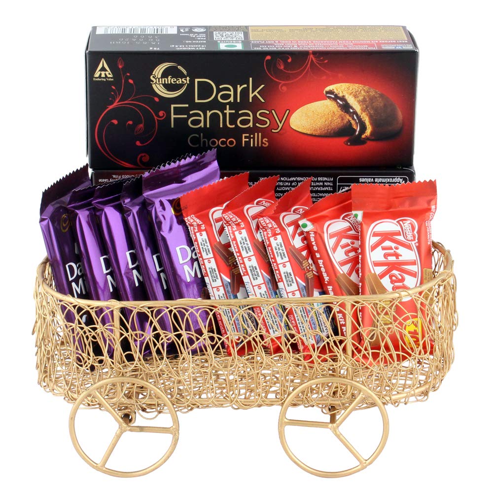 SFU E Com Nestle Kitkat And Dairy Milk Gift Combo | Gift Combo For Birthday | Chocolate Gift Hamper For Diwali, Birthday, Holi, Rakhi, New Year, Christmas, Anniversary |200 Grams