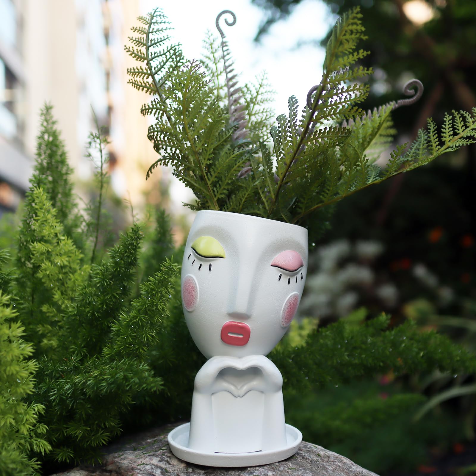 Head Planter Face Flower Pots for Indoor Outdoor Plants, Unique White Head Vase Lady Head Planters, Decorative Plant Pots Women Face Vases with Tray for Office Terrace Garden Décor