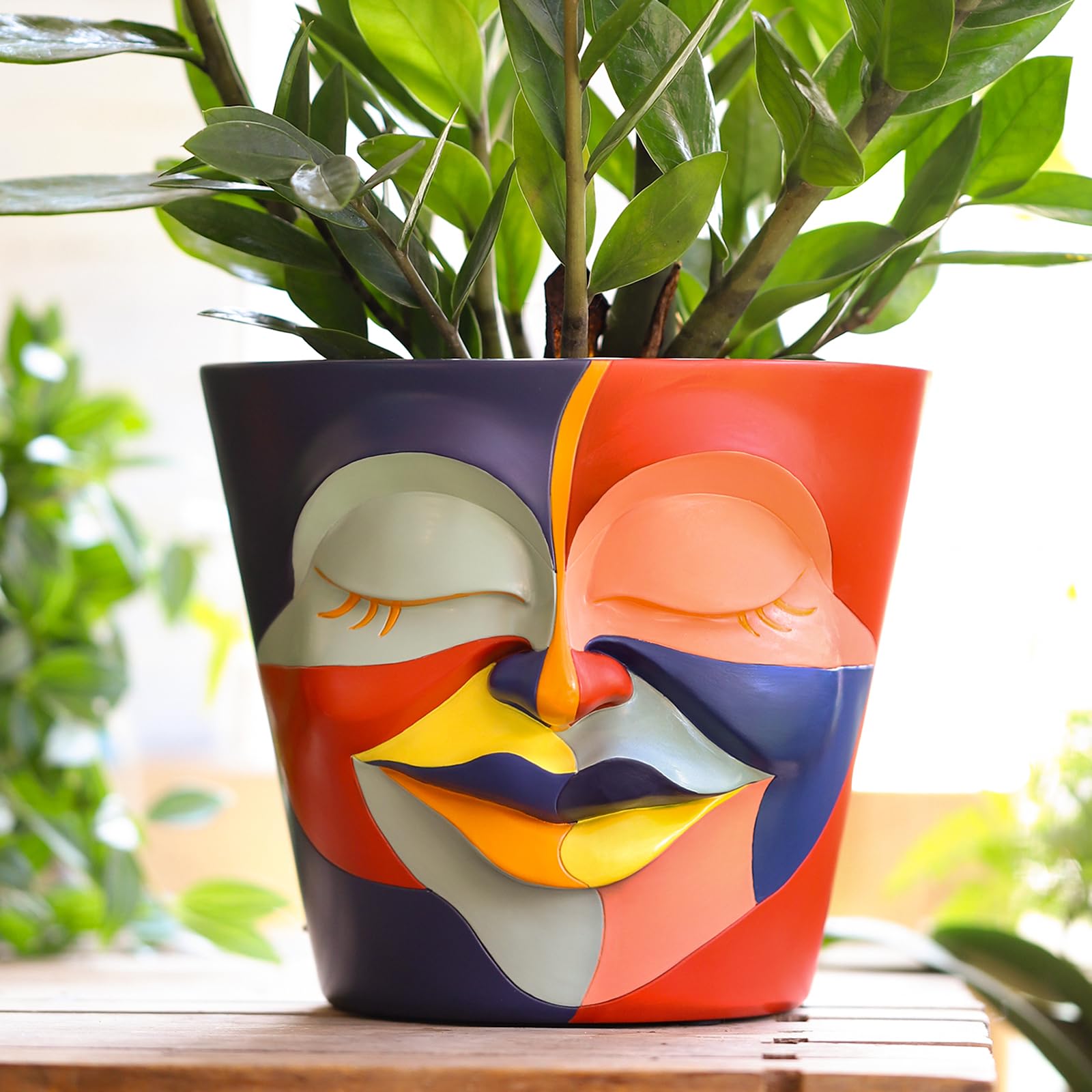 GUGUGO Abstract Rainbow Head Planter Graffiti Face Planters Pots with Drainage, Flower Plant Pots for Indoor Plants, Unique Funny Small Succulent Desk Vase for Plant Lover Gifts, C (8 inch)