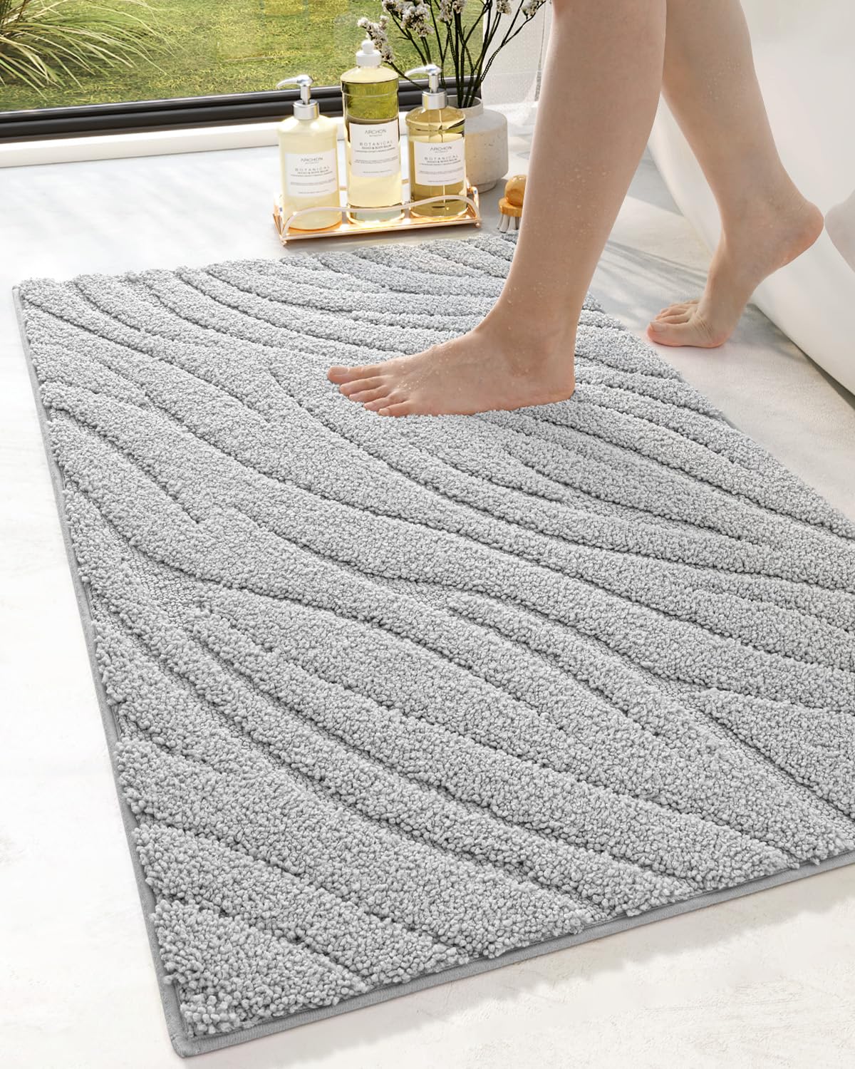 DEXIBathroom Rugs 24"x36", Extra Soft Absorbent Bath Rugs, Non Slip Bath Mats for Bathroom Floor, Machine Washable Rugs for Shower Floor, Light Grey