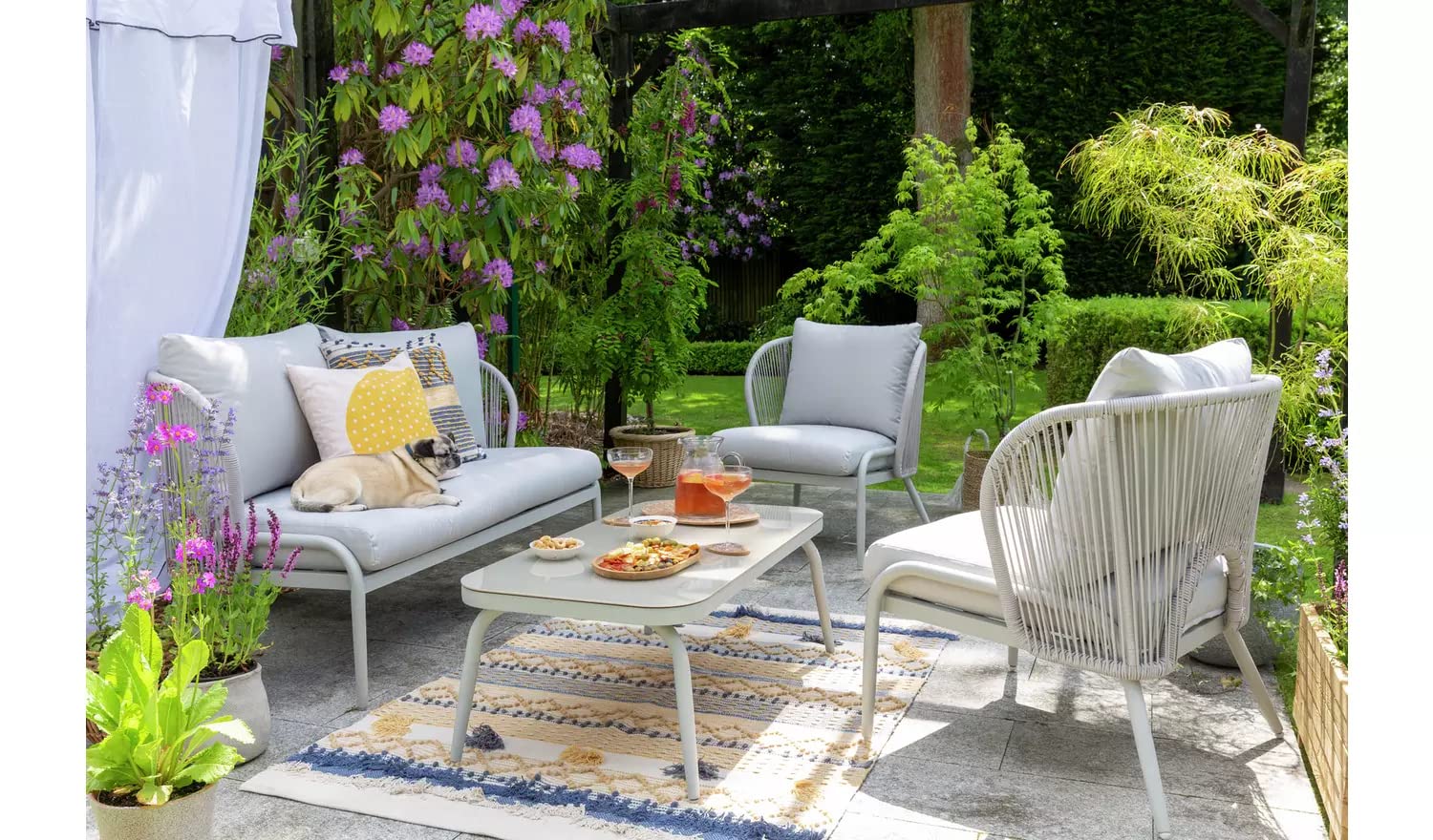 Crosley Outdoor Weaving Rope Patio Furniture Set,Waterproof Outdoor Sofa Seating Sturdy Powder-Coated Iron Frame Conversation bistroSet for Balcony,Backyard,Lawn,Garden in White Color.