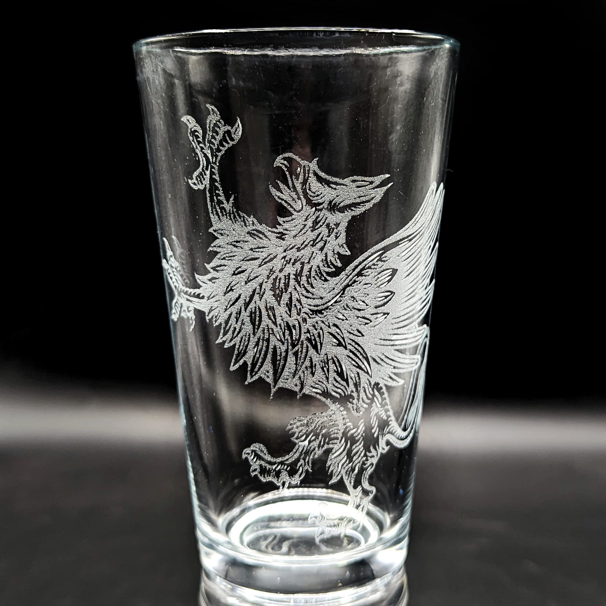 GRIFFIN Engraved 16oz Pint Beer Glass | Great Gift Idea! | Griffon Gryphon Fantasy Mystical Beast Magic Creature