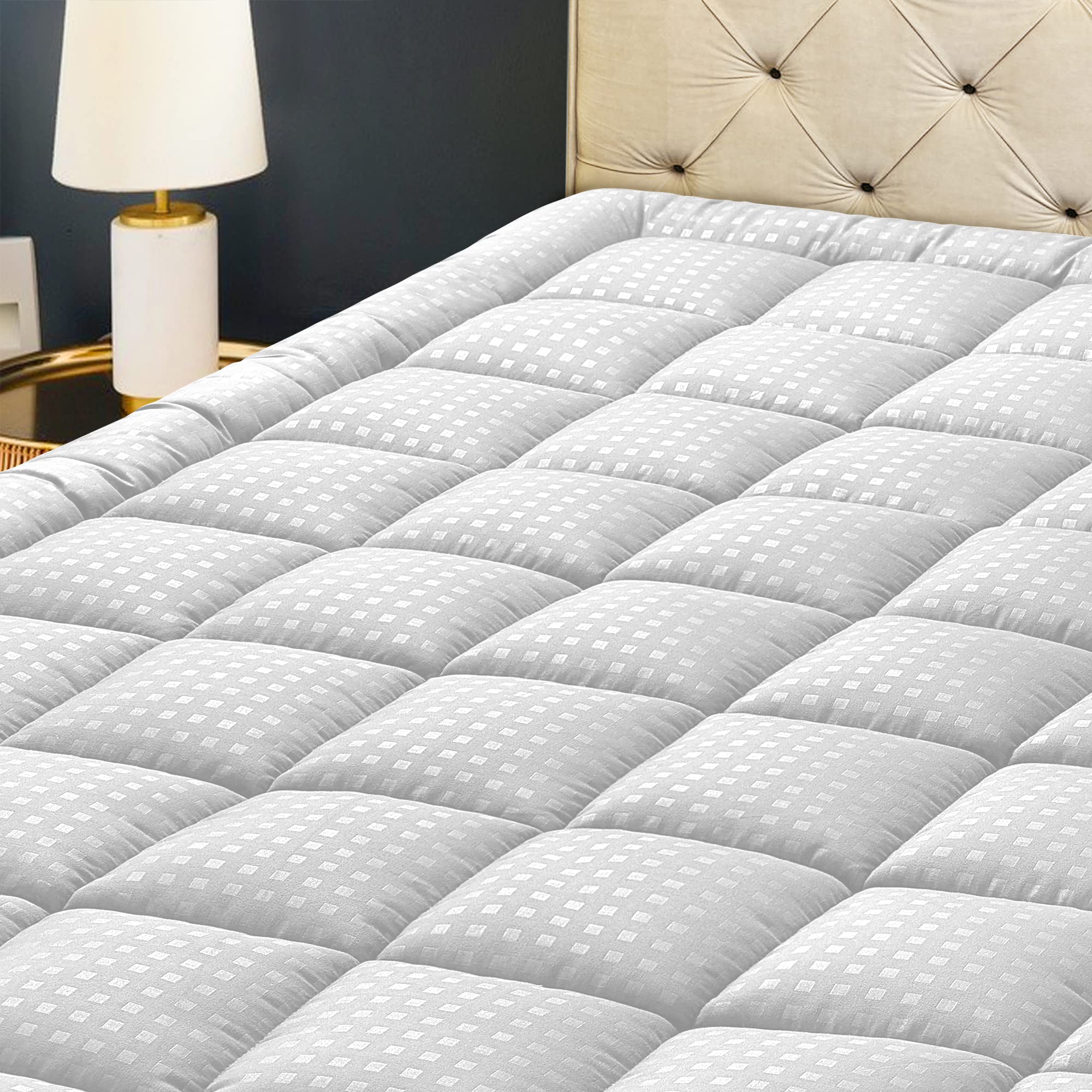 HYLEORYKing Mattress Pad Quilted Fitted Mattress Protector Cooling Pillow Top Mattress Cover Breathable Fluffy Soft Mattress Topper with 8-21" Deep Pocket