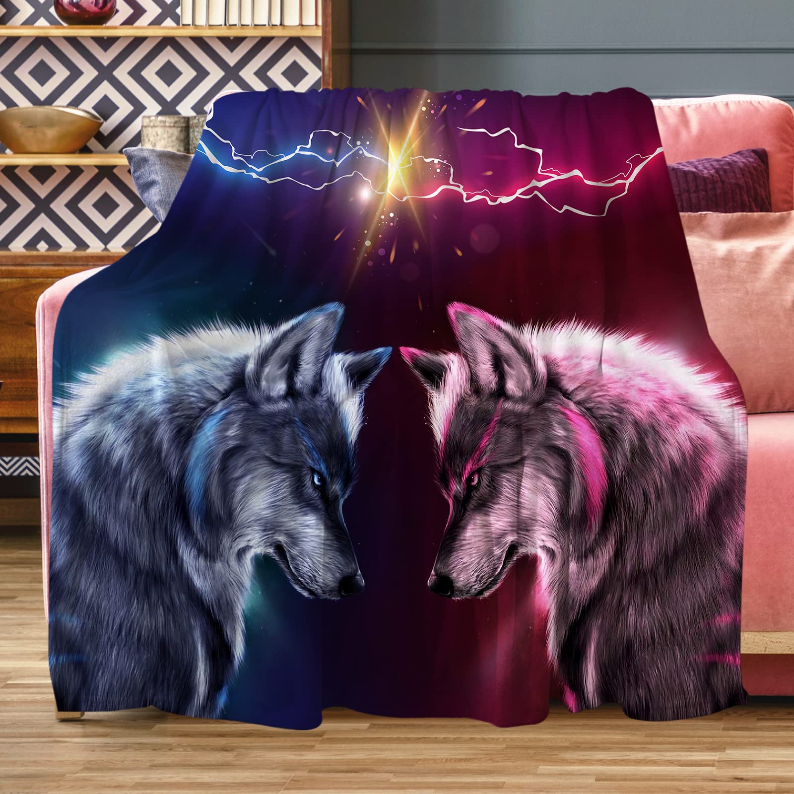 Soft Flannel Fleece Throw Blanket, Lightweight Sherpa Blankets Comfortable Bed Throws Sherpa Blanket for Couch/Chair/Sofa/Bed/Dorm/Bedroom/Home (Blue and Red Lightning Wolves)