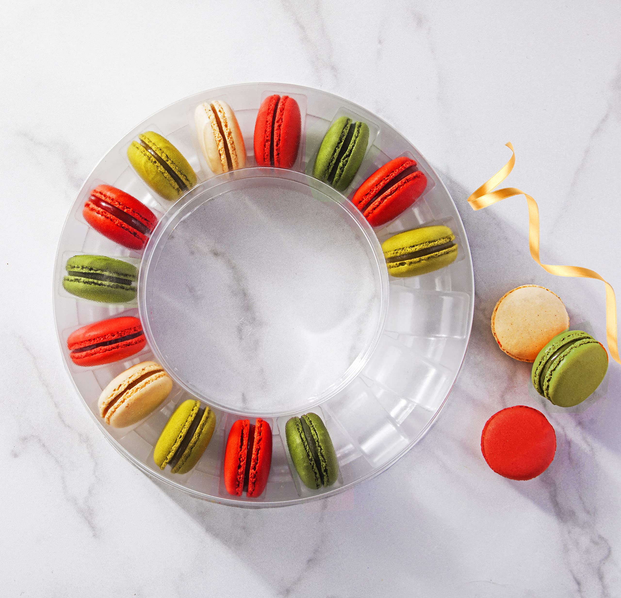 Pastry Chef's Boutique Clear Plastic Round Crown Circular French Macarons Packaging Gift Boxes - Holds 16 Macarons - Pack of 6 - PACKAGING ONLY