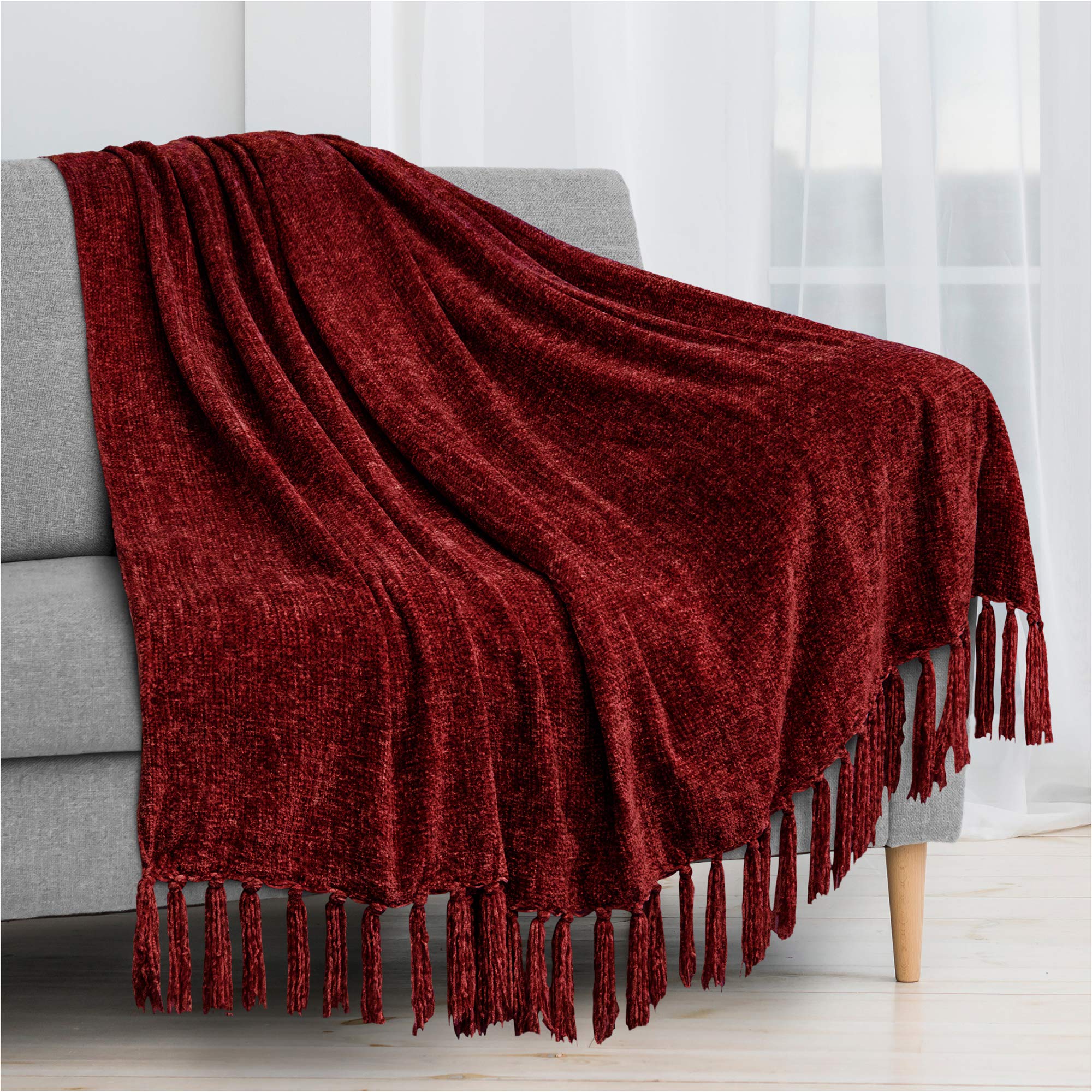 PAVILIA Burgundy Red Throw Blanket for Couch, Soft Wine Dark Maroon Red Knit Blanket with Tassel Fringe, Woven Chenille Knitted Decorative Blanket for Sofa Bed Living Room, Decor Gift, 50x60