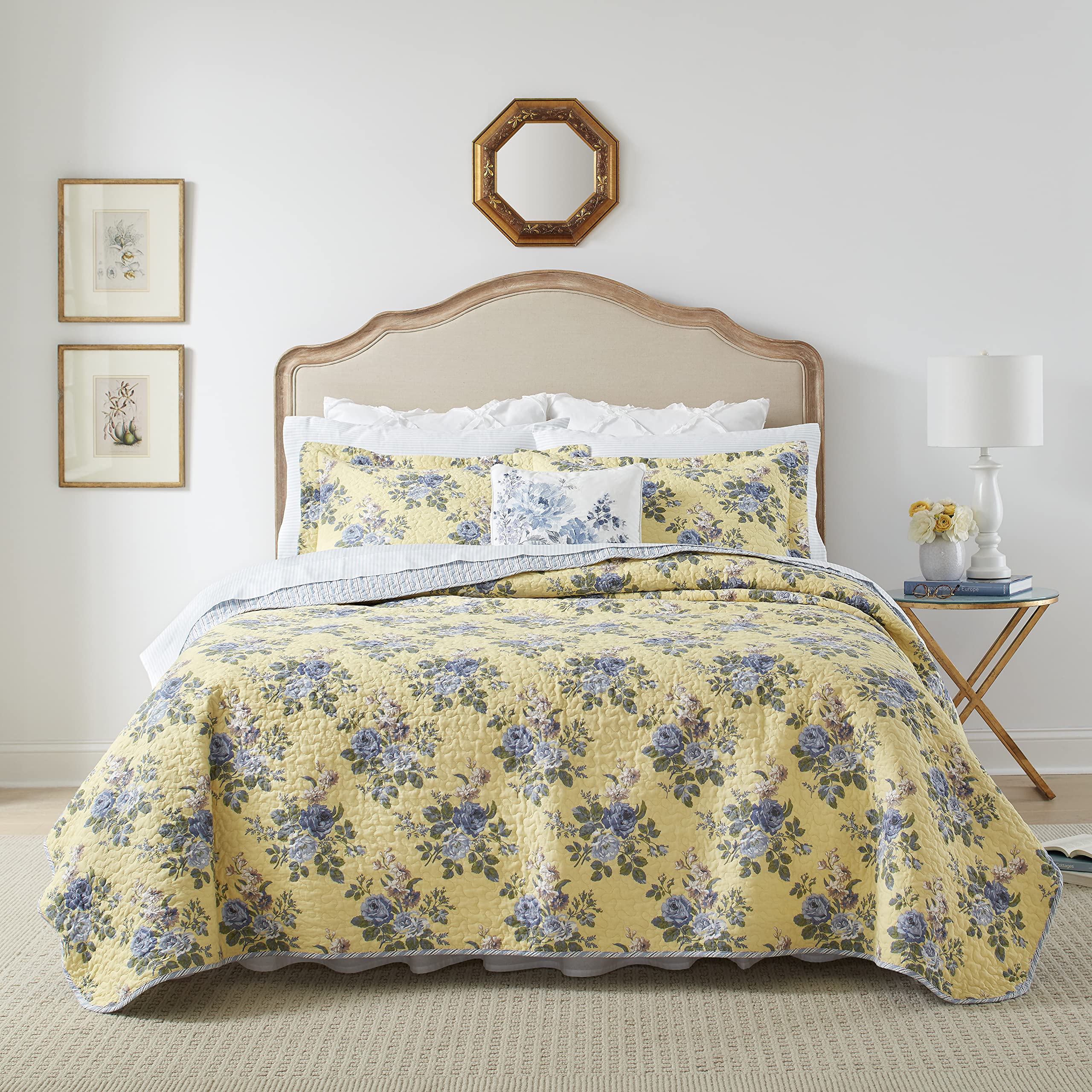 Laura AshleyLinley Collection Quilt Set-100% Cotton, Reversible, Lightweight & Breathable Bedding, Pre-Washed for Added Softness, King, Pale Yellow