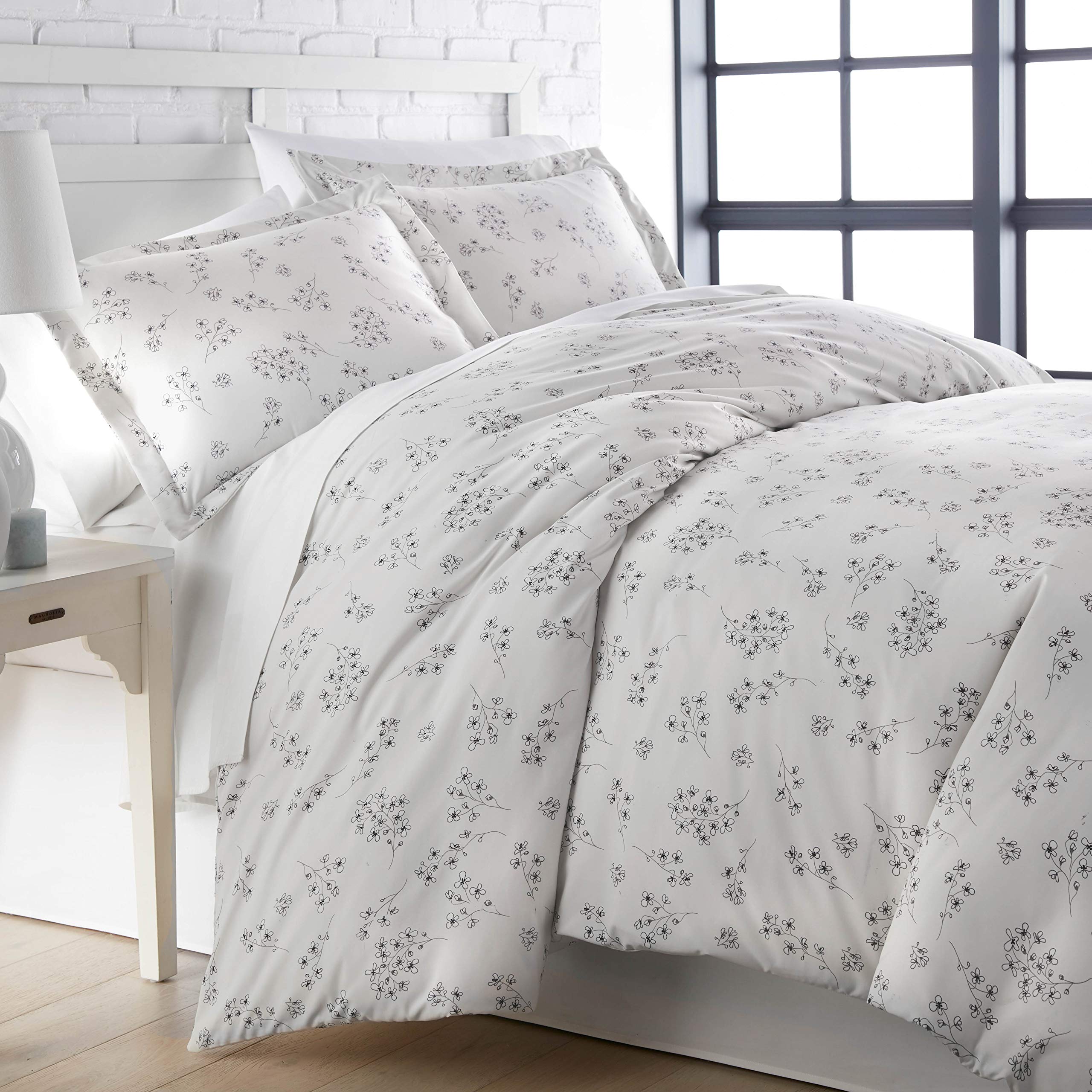 Southshore Fine Living, Inc. Sweet Florals Collection - Premium Quality, All-Season Down Alternative Easy Case, Over-Sized 3-Piece Comforter Set, Full / Queen, Lunar Grey