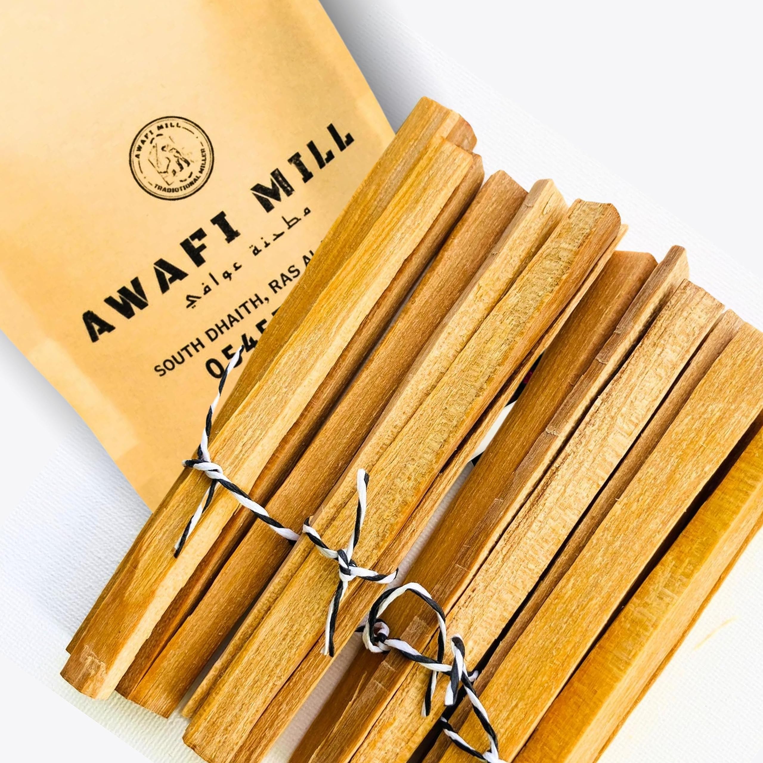 Awafi Mill Natural Sandalwood Chips - 7.5cm Buddha Sandalwood House Incense - Aromatic Fragrance - Random Resin Pieces | رقائق الصندل الطبيعي من مطحنة الأوافي (Pack of (10 Sticks / 60 Gram Aprox))