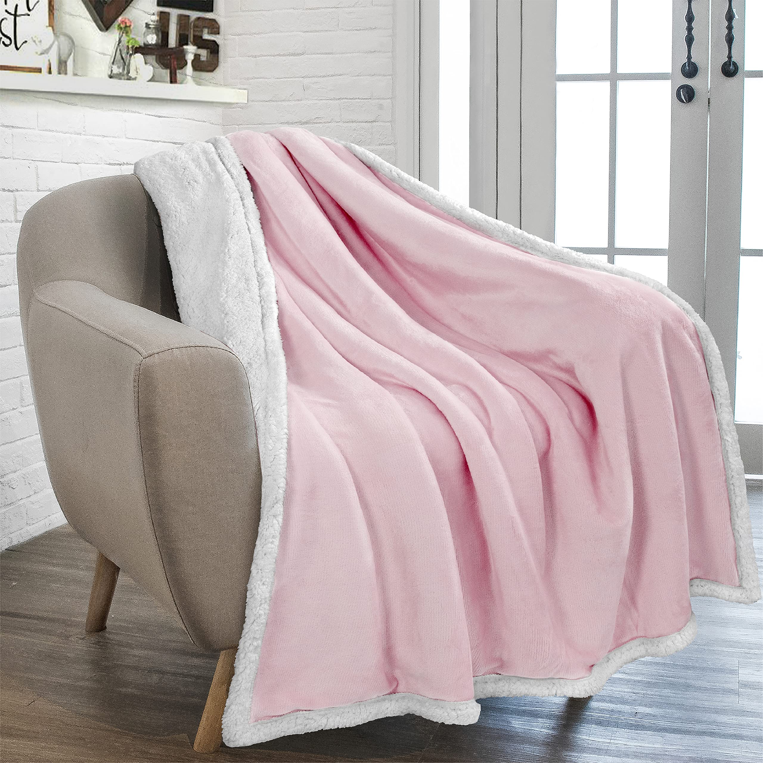 PAVILIA Light Pink Sherpa Fleece Throw Blanket for Couch, Soft Thick Bed Blanket for Sofa, Cozy Warm Throw Blanket All Season, Fuzzy Plush Winter Blanket, Blush Pink Decorative Throw, 50x60